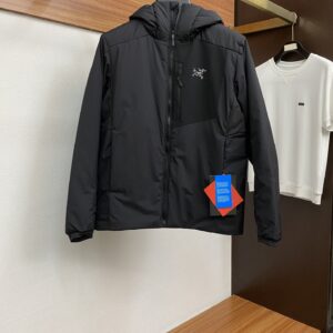 ARCTERYX proton lightweight hoody