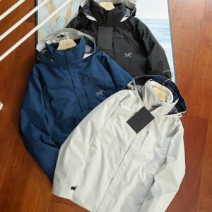 ARCTERYX solid color embroidered logo three in one jacket