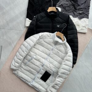 ARCTERYX Embroidered White Velvet Short Down Jacket