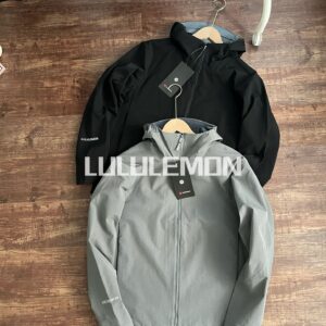 Lululemon outdoor hooded assault suit