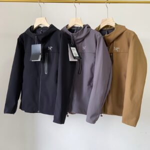 ARCTERYX embroidered soft shell hooded jacket