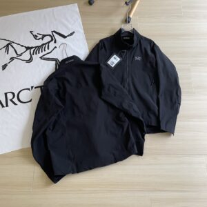 ARCTERYX Embroidered Logo Soft Shell Coat